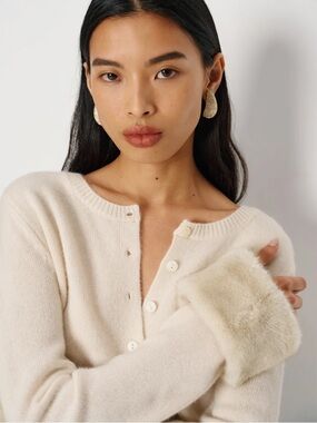 NWOT Reformation Clara Cashmere Crew Cardigan with Cream Faux Fur Cuffs